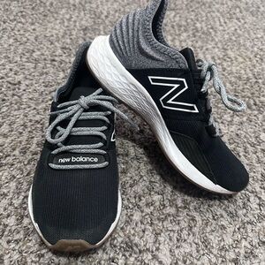 New Balance Black & White Lace-Up Sneakers